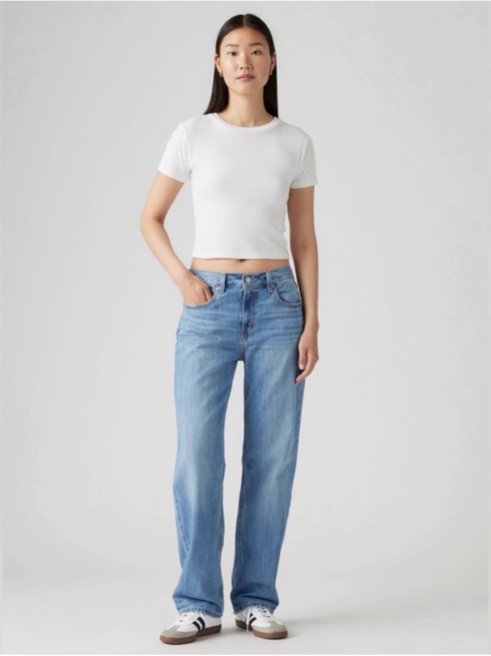 Levi's Women's Low Pro Straight Leg Jeans in Classic Light Blue